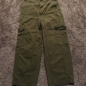 Women’s Olive Cargo Pants - Casual Utility Style